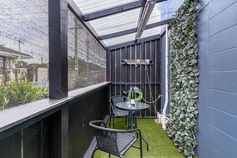 Photo of property in 56 Cutten Street, South Dunedin, Dunedin, 9012