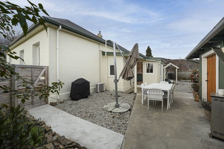 Photo of property in 12 Fastnet Street, Alexandra, 9320