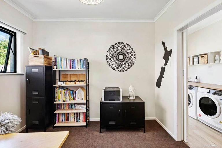 Photo of property in 285 Wellington Street, Pukekohe, 2120