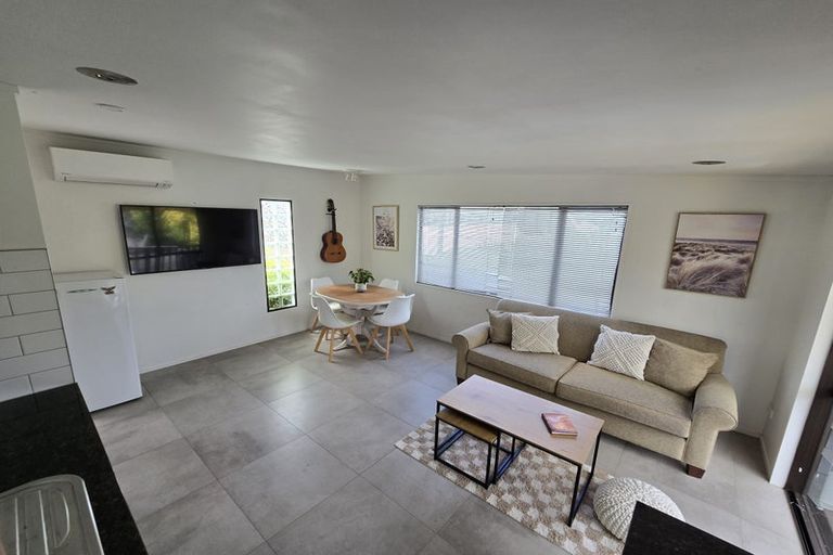 Photo of property in 37a Huka Road, Birkenhead, Auckland, 0626