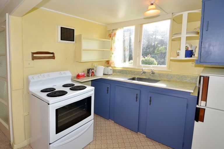 Photo of property in 6 Kennedy Road, Fairfield, Dunedin, 9018