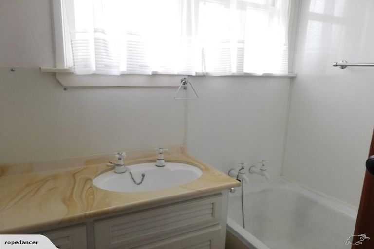 Photo of property in 16 Kipling Street, Johnsonville, Wellington, 6037