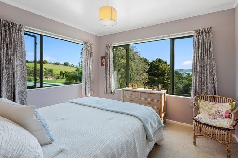 Photo of property in 15 Turiapua Lane, Parua Bay, Whangarei, 0174