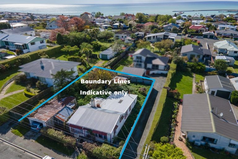 Photo of property in 27 Till Street, South Hill, Oamaru, 9400