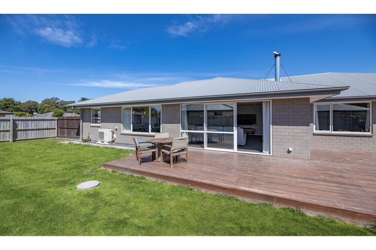 Photo of property in 5 Kereru Close, Oxford, 7430