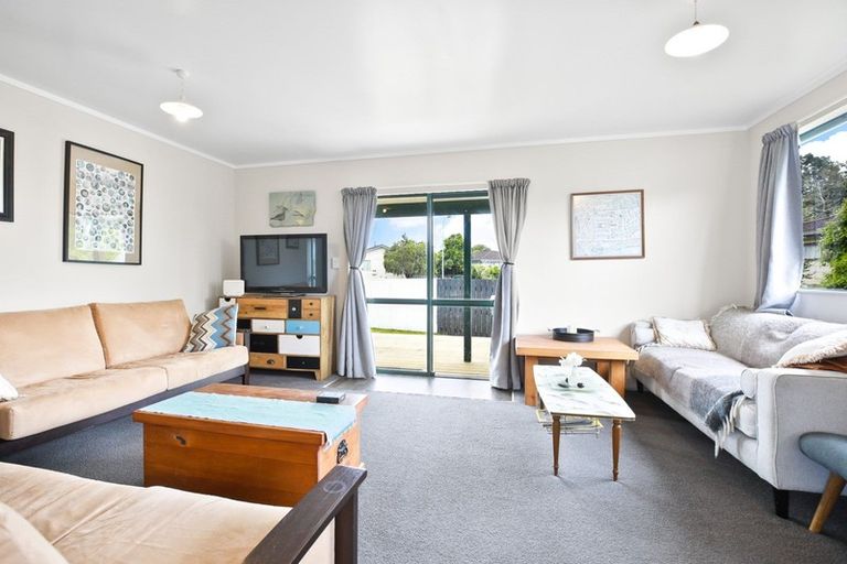 Photo of property in 1 Penney Green, Nawton, Hamilton, 3200