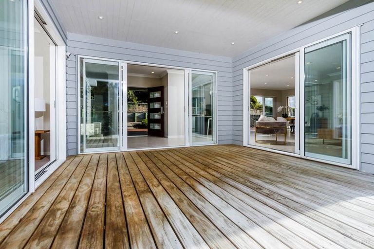 Photo of property in 41d Wicklam Lane, Greenhithe, Auckland, 0632