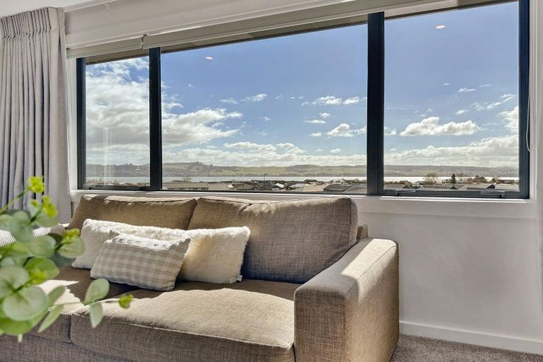 Photo of property in 3 Raupo Crescent, Wharewaka, Taupo, 3330
