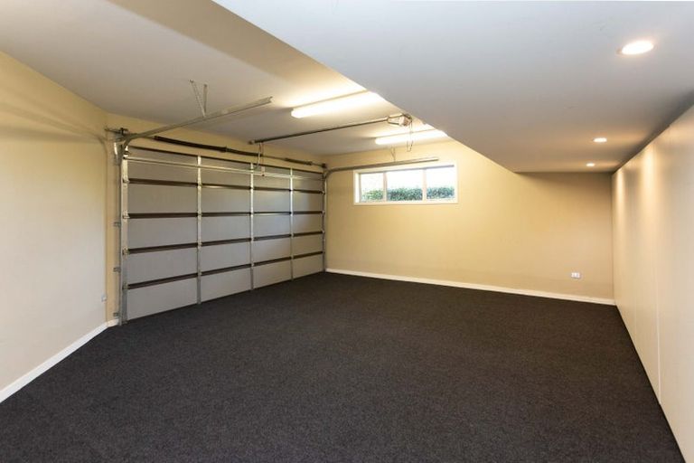 Photo of property in 19 Toorak Avenue, Avonhead, Christchurch, 8042