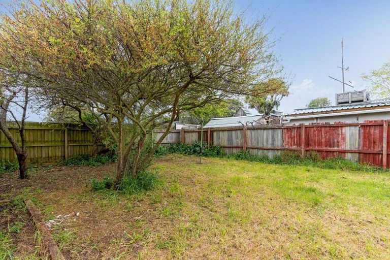 Photo of property in 79 Tedder Avenue, North New Brighton, Christchurch, 8083