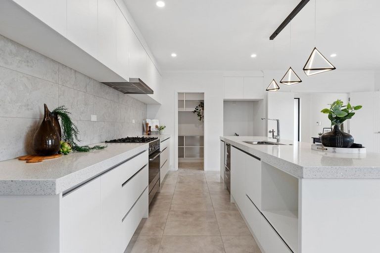 Photo of property in 11 Sydney Place, Flagstaff, Hamilton, 3210