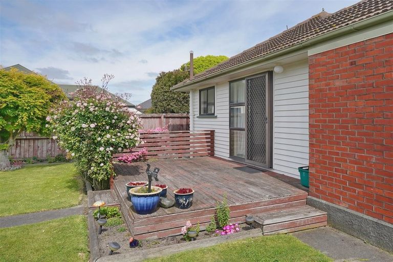 Photo of property in 84 Mooray Avenue, Bishopdale, Christchurch, 8053