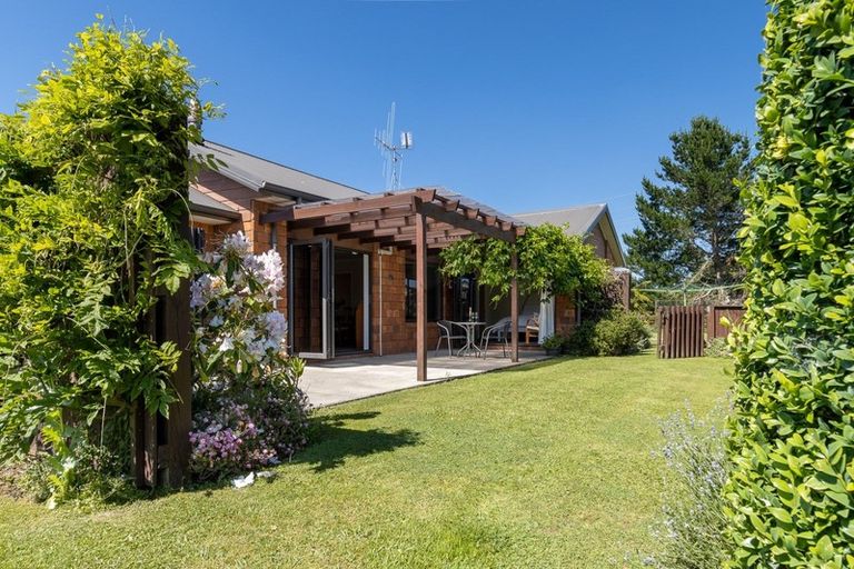 Photo of property in 10 De La Mare Drive, Leamington, Cambridge, 3432