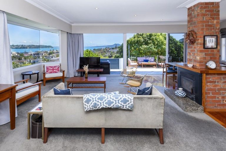 Photo of property in 31 Waller Avenue, Bucklands Beach, Auckland, 2012