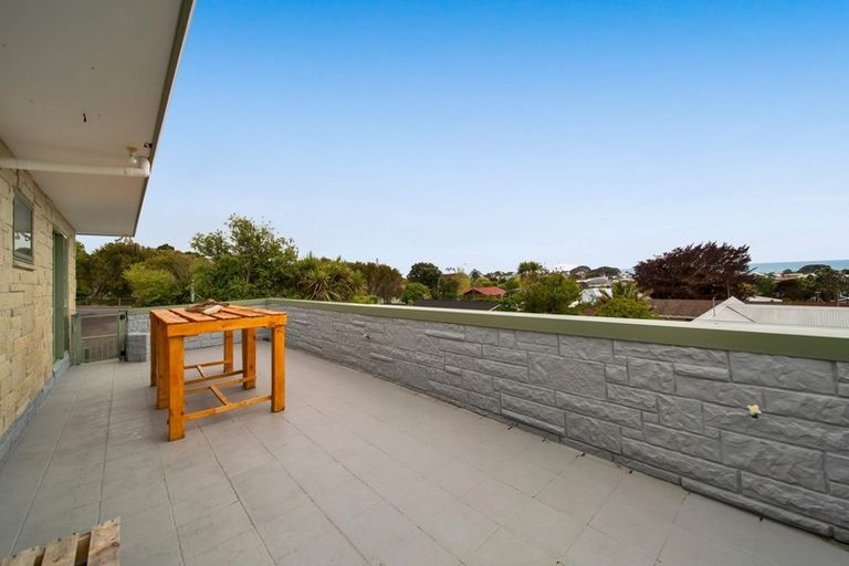Photo of property in 339a Devon Street West, New Plymouth, 4310
