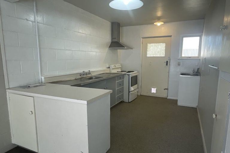 Photo of property in 196 Lincoln Road, Addington, Christchurch, 8024