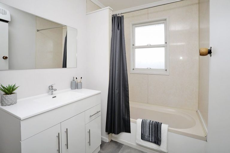 Photo of property in 584 Tweed Street, Newfield, Invercargill, 9812