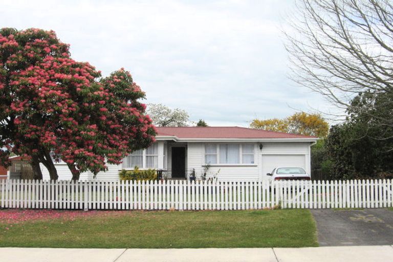 Photo of property in 18 Martin Street, Utuhina, Rotorua, 3015