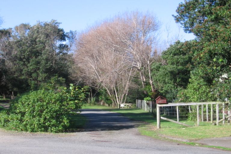 Photo of property in 34b William Street, Waikanae Beach, Waikanae, 5036