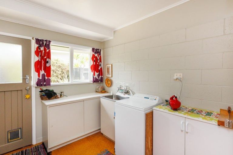 Photo of property in 110a Linton Street, West End, Palmerston North, 4410