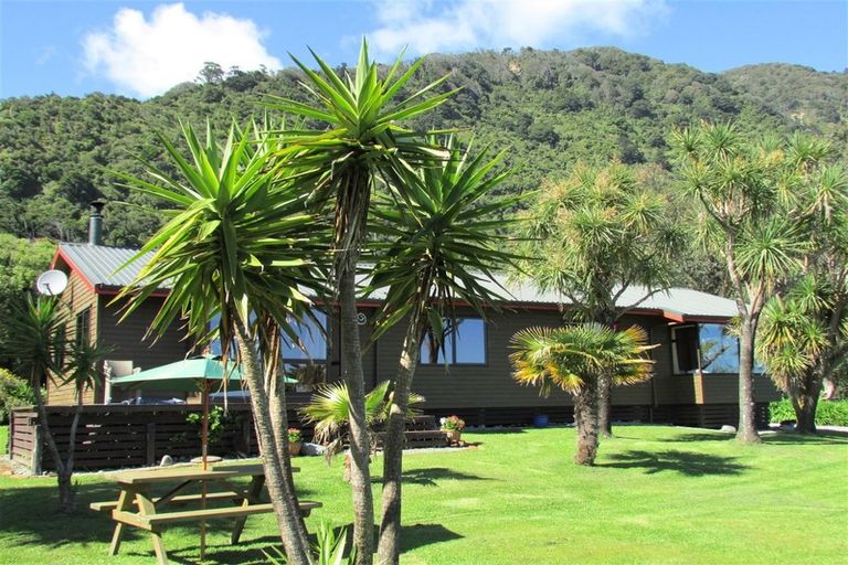 Photo of property in 2404 Coast Road, Barrytown, Runanga, 7873