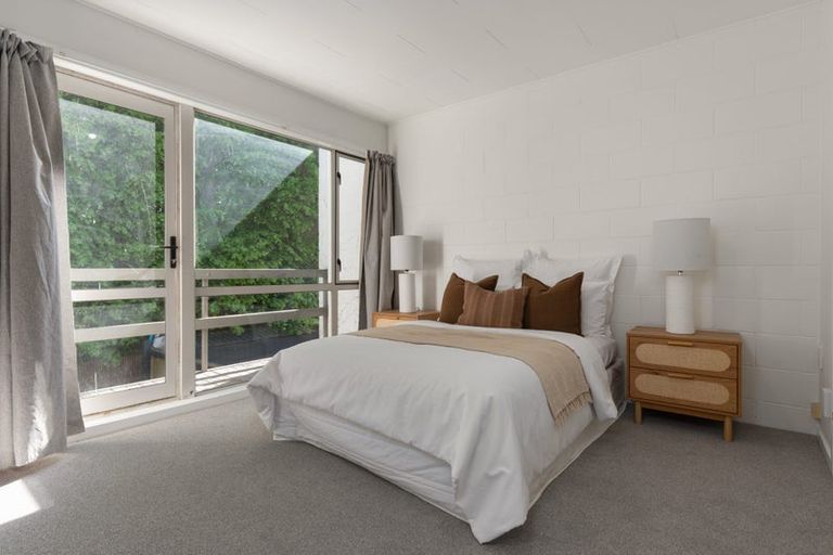 Photo of property in 2/140 Waimairi Road, Ilam, Christchurch, 8041