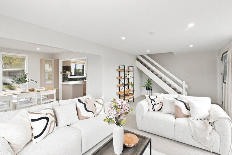 Photo of property in 17b Kruse Place, Redwood, Christchurch, 8051