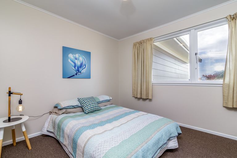 Photo of property in 20 Tui Crescent, Manurewa, Auckland, 2102