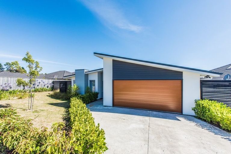 Photo of property in 85 Mapua Drive, Mapua, 7005