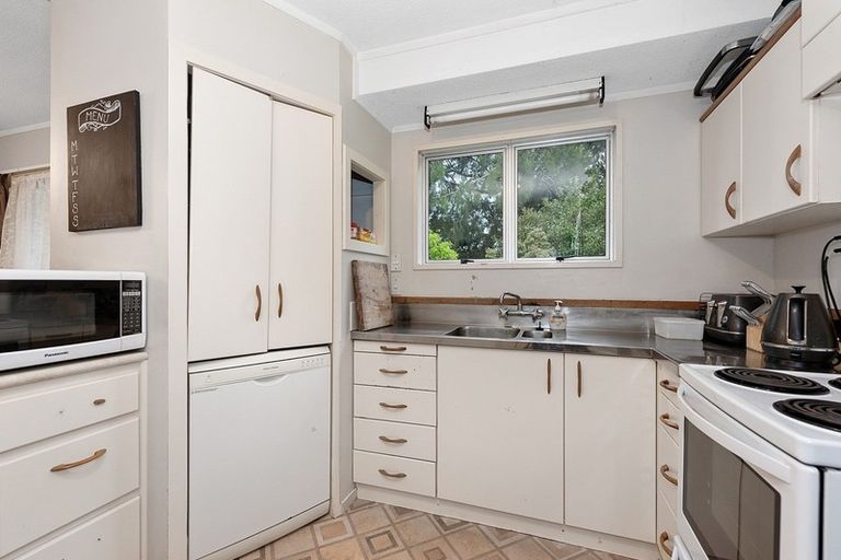 Photo of property in 21 Crescent Court, Melville, Hamilton, 3206