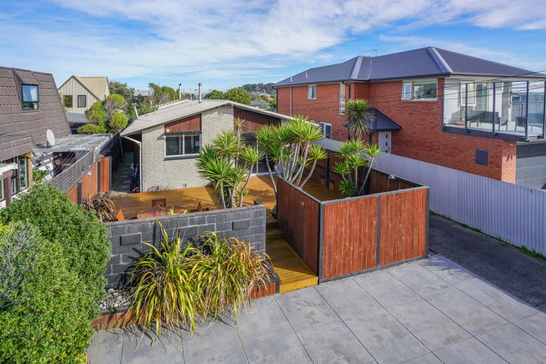 Photo of property in 523 Marine Parade, South New Brighton, Christchurch, 8062