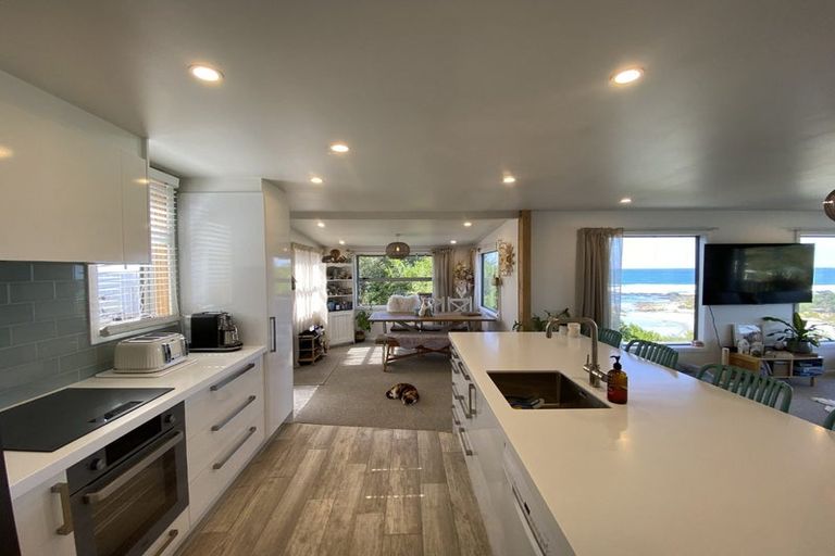 Photo of property in 4 Scroggs Hill Road, Brighton, Dunedin, 9035