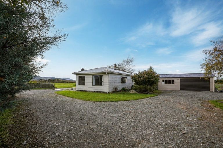 Photo of property in 1048 Woodstock Road, View Hill, Oxford, 7495