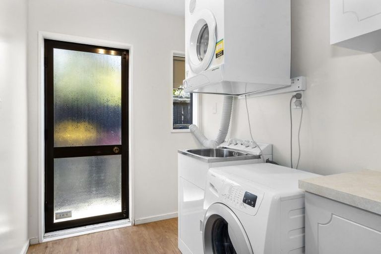 Photo of property in 2 Cottesmore Close, Burnside, Christchurch, 8053