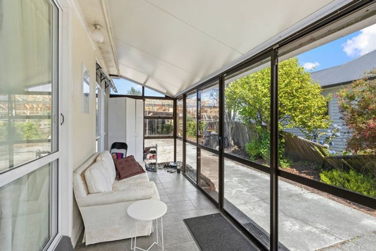 Photo of property in 24 Grassmere Street, Papanui, Christchurch, 8052