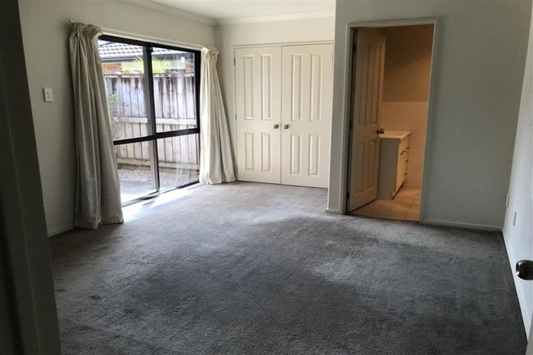 Photo of property in 128 Settlement Road, Papakura, 2110