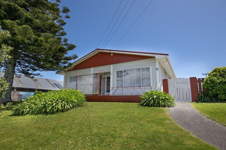 Photo of property in 36 Reid Street, Blaketown, Greymouth, 7805