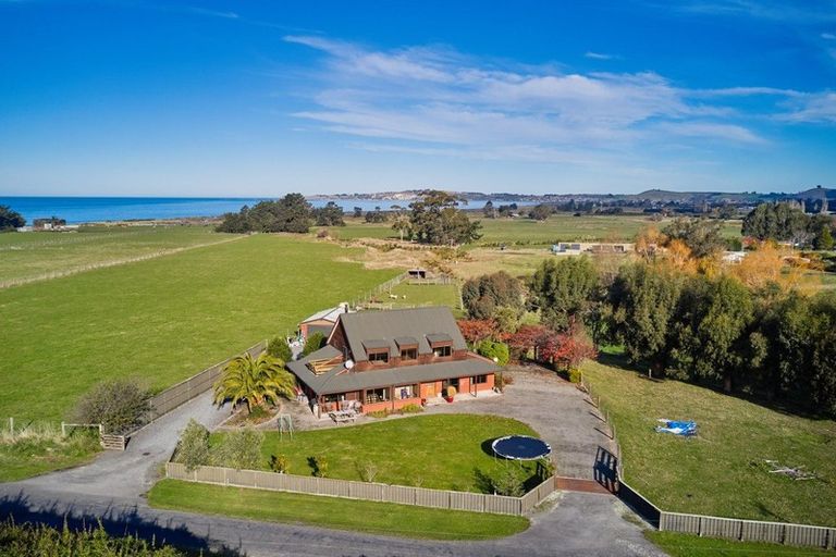 Photo of property in 61 Harnetts Road, Kaikoura Flat, Kaikoura, 7371