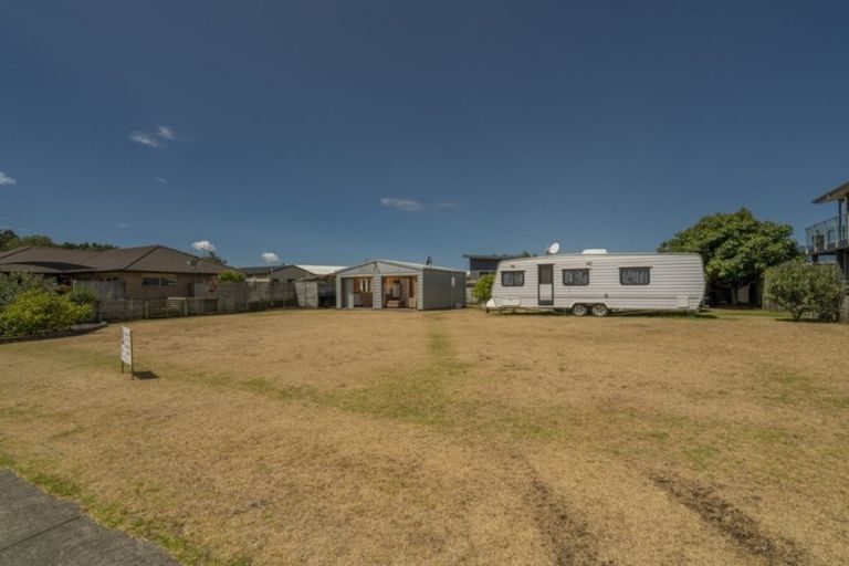 Photo of property in 3 Clipper Place, Whitianga, 3510