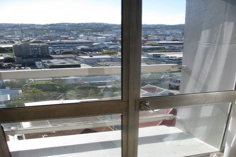 Photo of property in Melksham Towers, 902/131 Brougham Street, Mount Victoria, Wellington, 6011