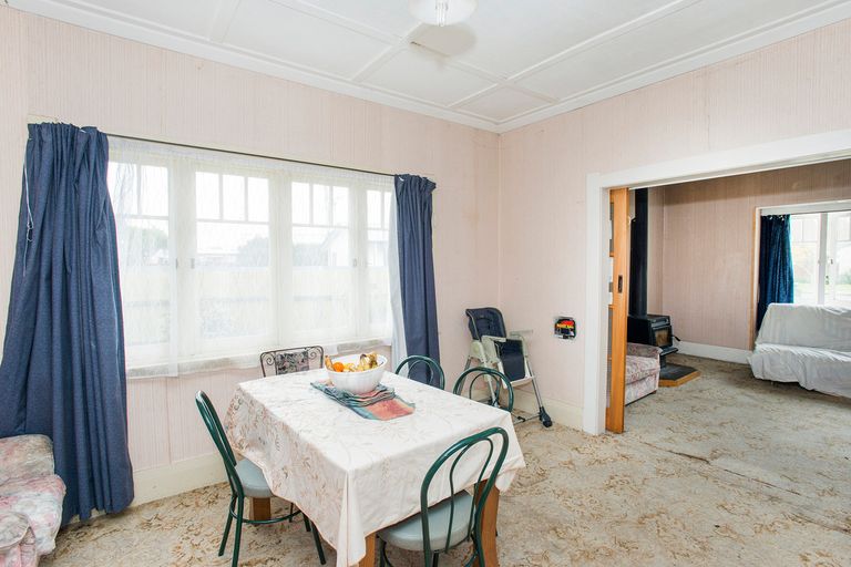 Photo of property in 19 Loisel Street, Riverdale, Gisborne, 4010