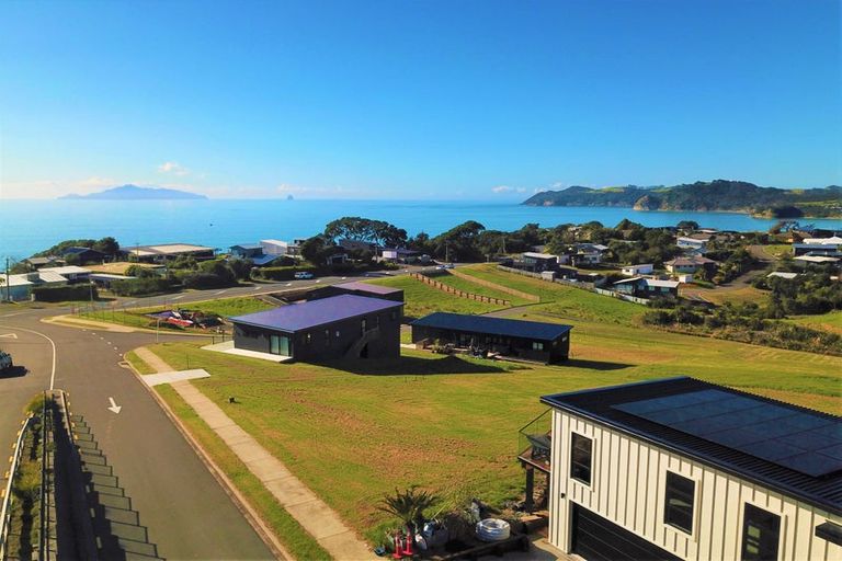 Photo of property in 7 Blue Moon Rise, Langs Beach, 0582