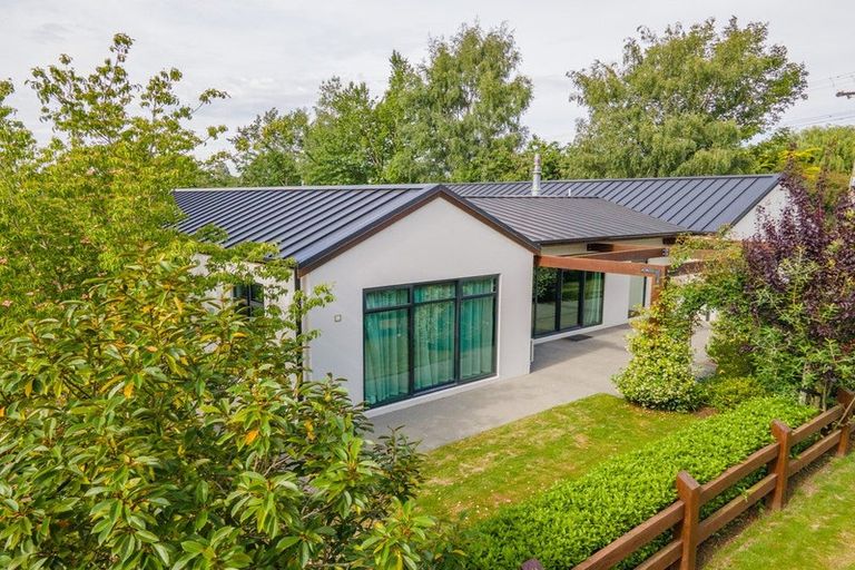 Photo of property in 2 Templer Street, Geraldine, 7930