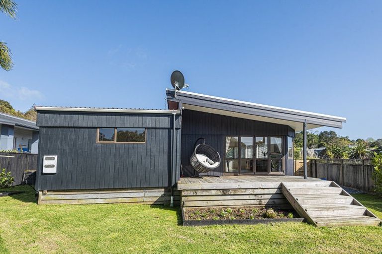 Photo of property in 72a Beach Road, Onerahi, Whangarei, 0110
