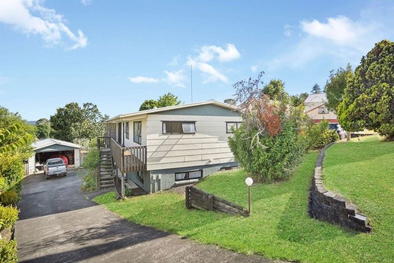 Photo of property in 25 Barberton Terrace, Red Hill, Papakura, 2110