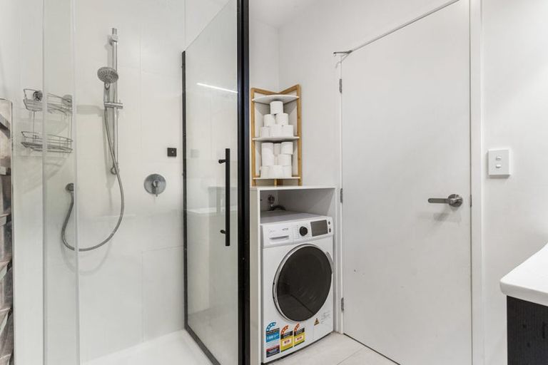 Photo of property in 14 Rara Lane, Manukau, Auckland, 2104