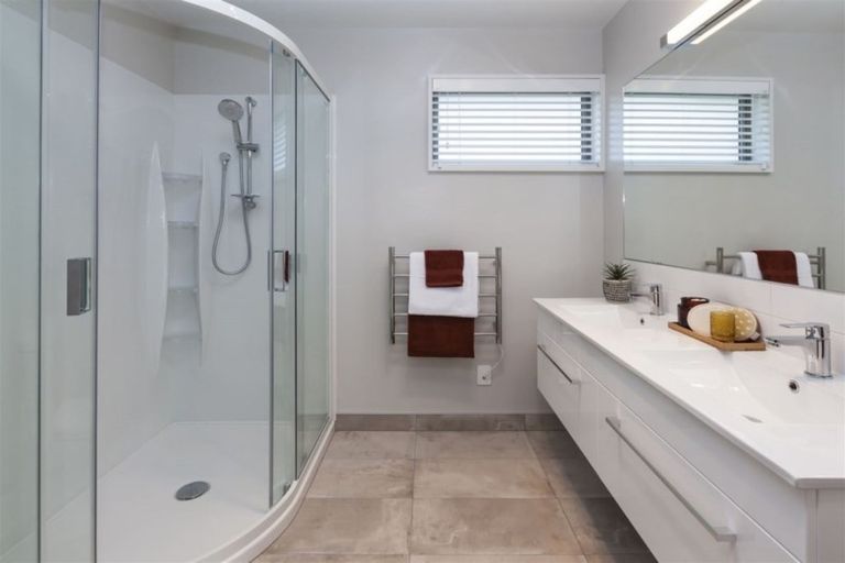 Photo of property in 6 Kingsbridge West, Burwood, Christchurch, 8083