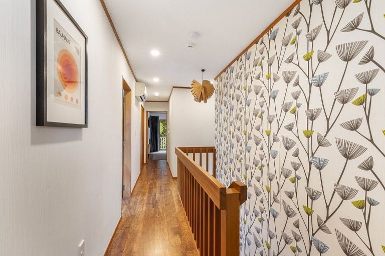 Photo of property in 12 Kimberley Way, Khandallah, Wellington, 6035