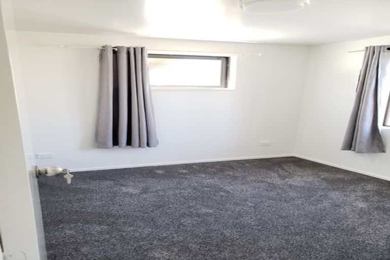 Photo of property in 18 Heathberry Close, Papatoetoe, Auckland, 2025