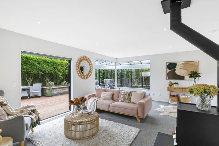 Photo of property in 45a Satara Crescent, Khandallah, Wellington, 6035